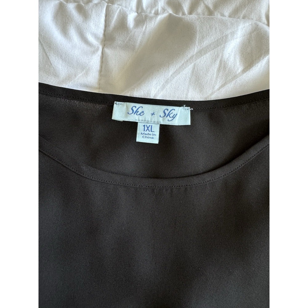 She + Sky 3/4 Sleeve Top Black Size 2x Blouse Light Weight EUC - Picture 3 of 11